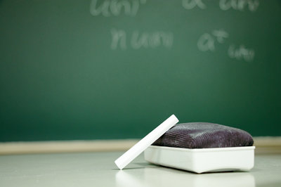 英國愛丁堡龍比亞大學國際碩士學費怎么繳納？